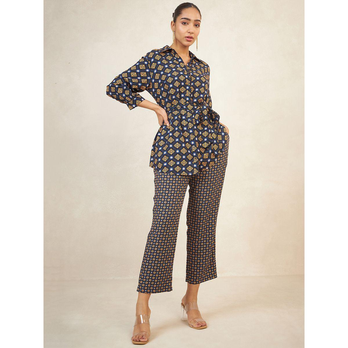 طقم منسق من بنطال وبلوزة مطبعة بالكامل مع اربطة فِميلا × ستايلي-women-clothing-coordsets-image-5
