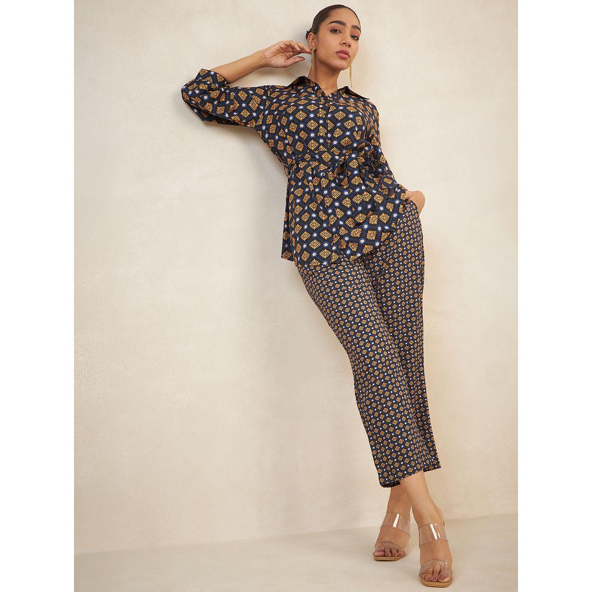 طقم منسق من بنطال وبلوزة مطبعة بالكامل مع اربطة فِميلا × ستايلي-women-clothing-coordsets-image-6