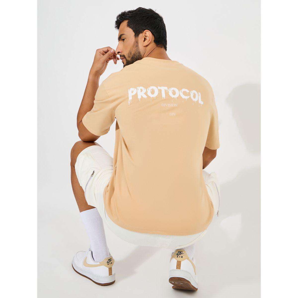 تيشيرت فضفاض بطبعة على الظهر-men-clothing-tshirtsandpolos-tshirts-image-1
