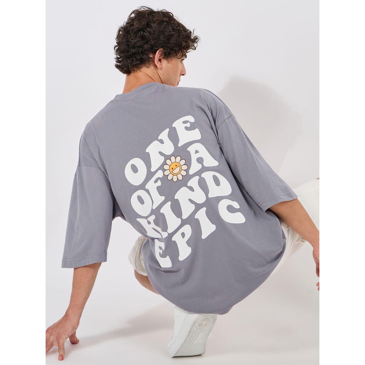 تيشيرت فضفاض مطبع بطبعة كتابة-men-clothing-tshirtsandpolos-tshirts-image-1