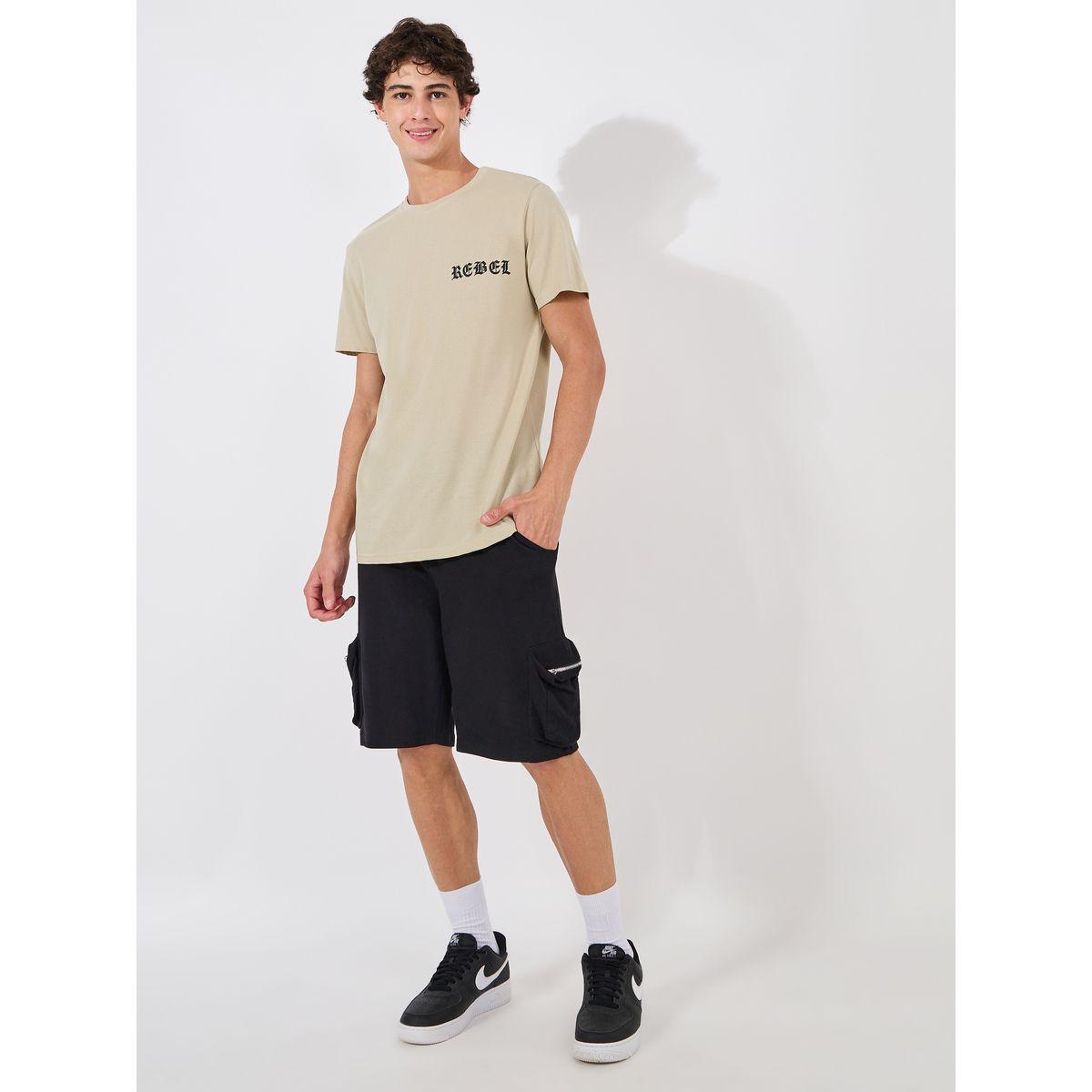 تيشيرت بقصة عادية وطبعة كتابة مع اكمام قصيرة-men-clothing-tshirtsandpolos-tshirts-image-2