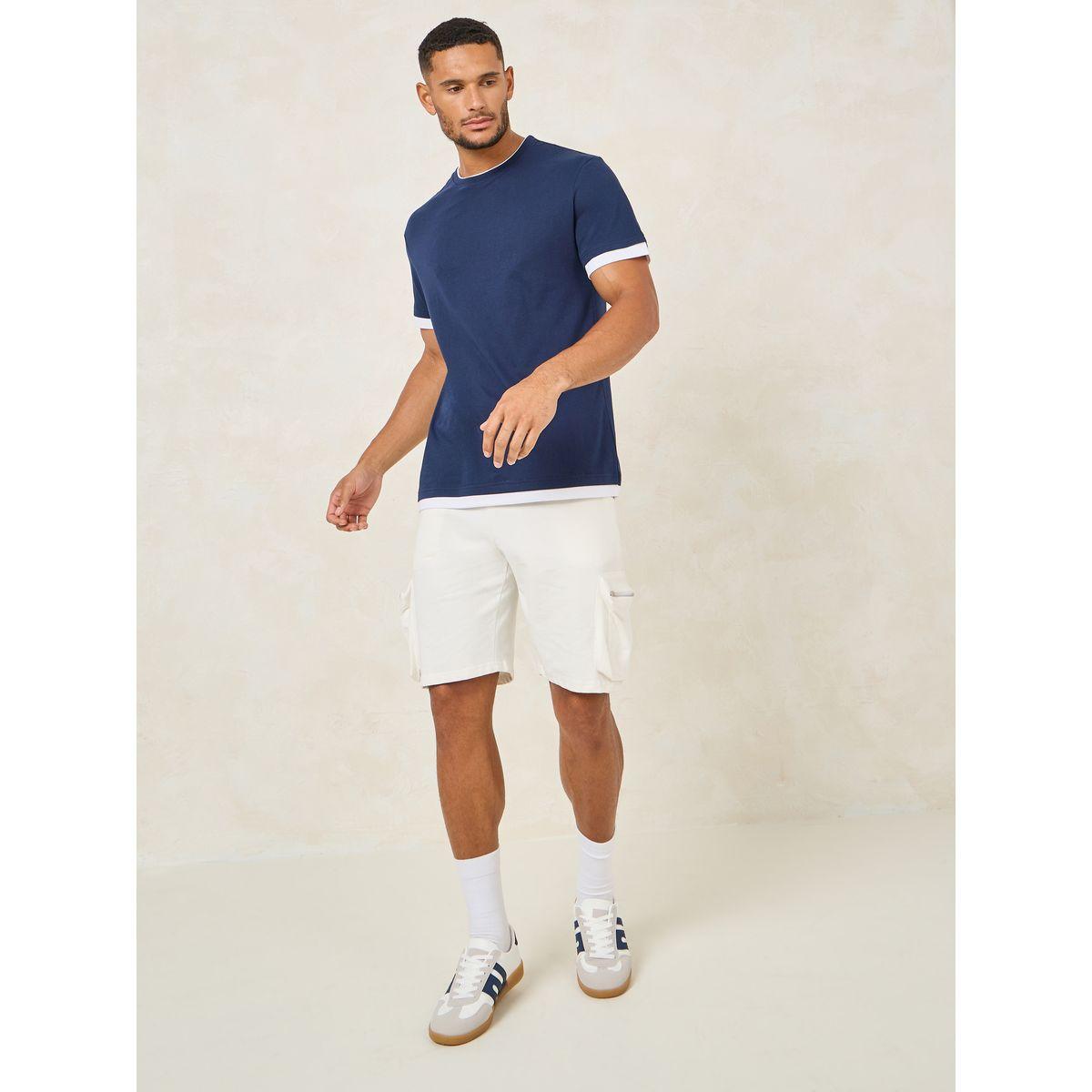 تيشيرت بقصة عادية وتفاصيل مُتباينة-men-clothing-tshirtsandpolos-tshirts-image-2