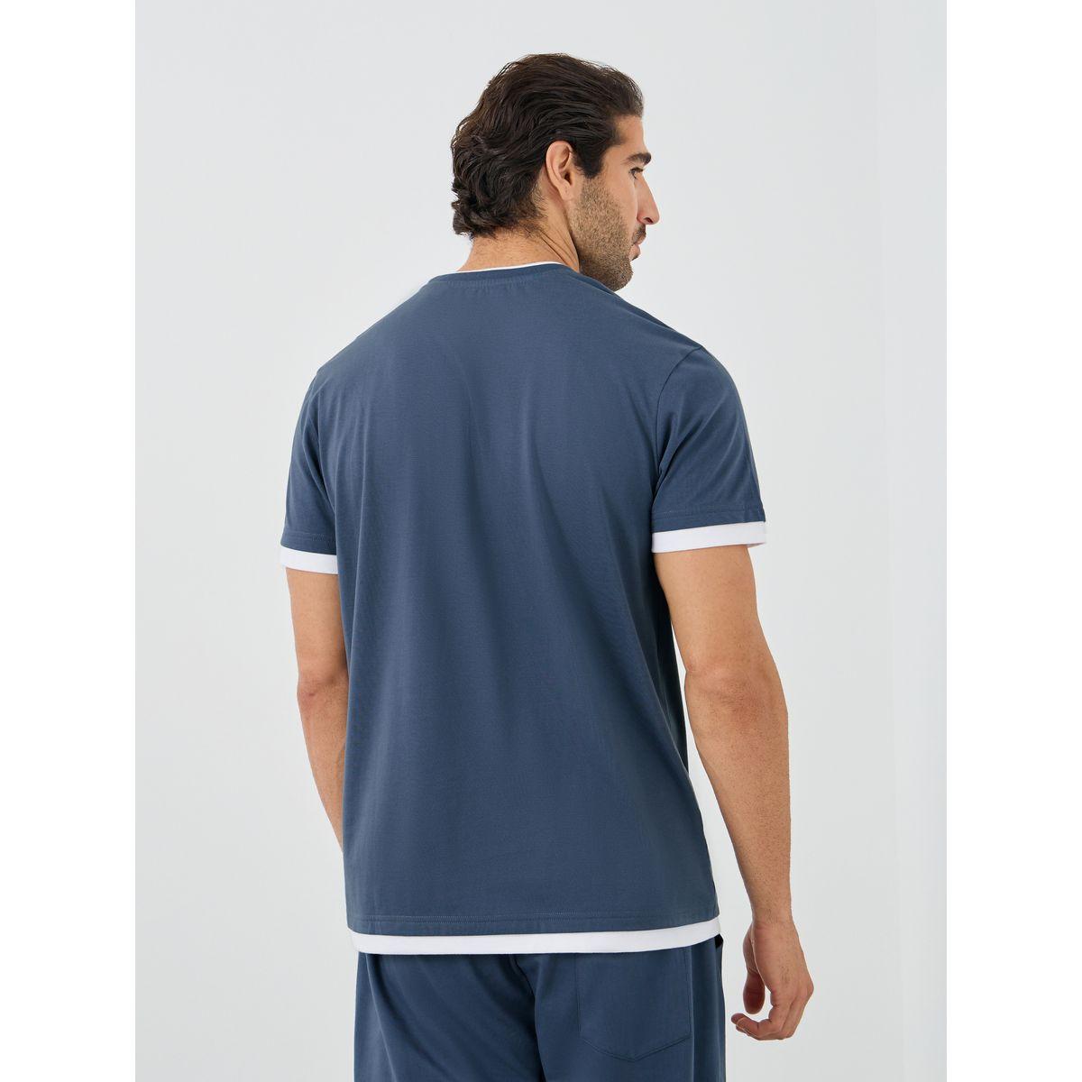 تيشيرت بقصة عادية وتفاصيل مُتباينة-men-clothing-tshirtsandpolos-tshirts-image-4