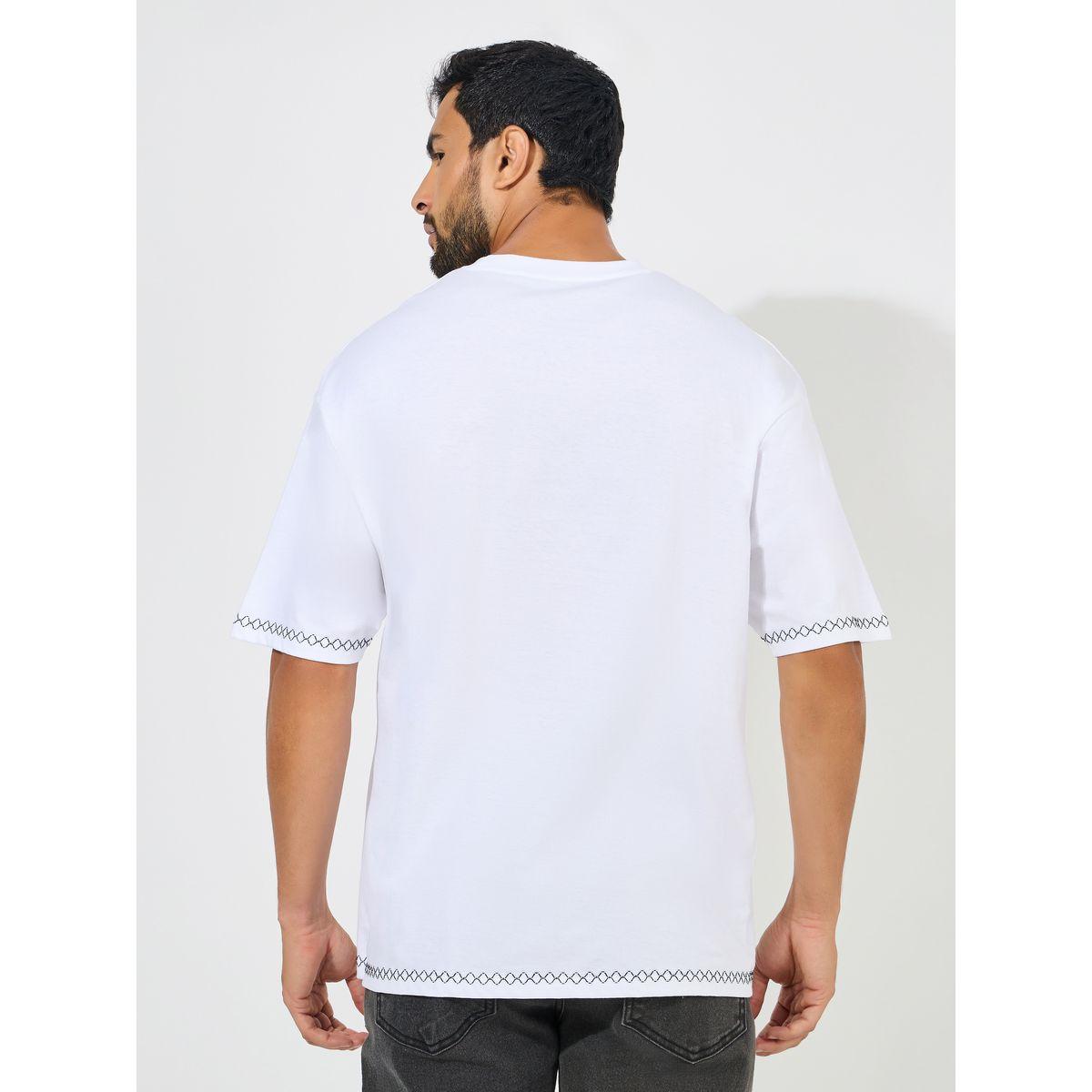 تيشيرت قطن فضفاض بتداخلات مُطرّزة-men-clothing-tshirtsandpolos-tshirts-image-4