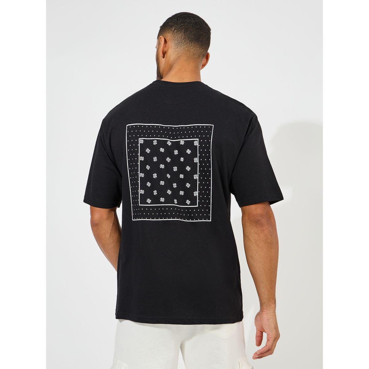 تيشيرت قطن فضفاض مطبع بطبعة باندانا-men-clothing-tshirtsandpolos-tshirts-image-5