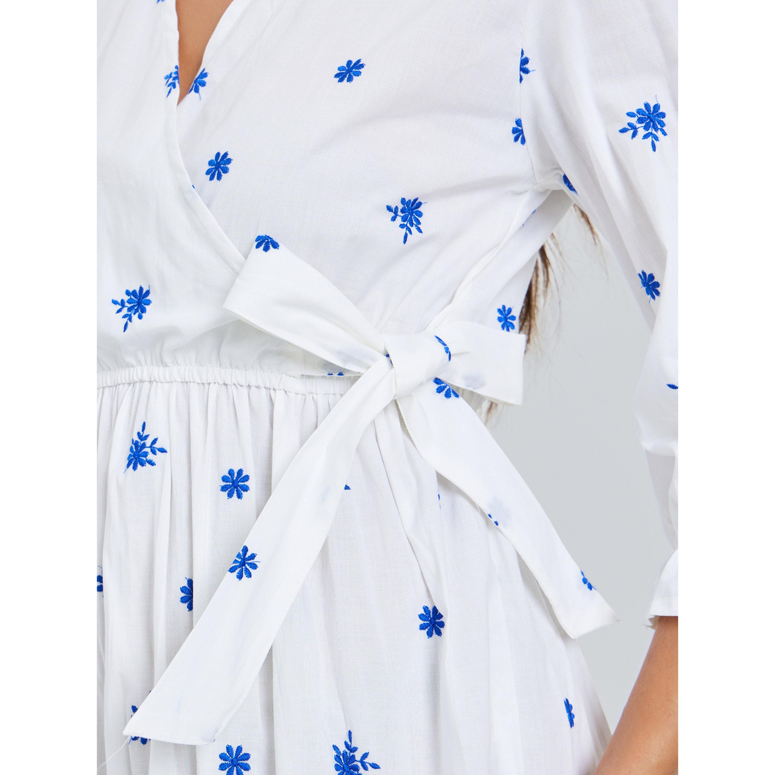 فستان ميدي مطرز بأكمام 3/4-women-clothing-dresses-image-5