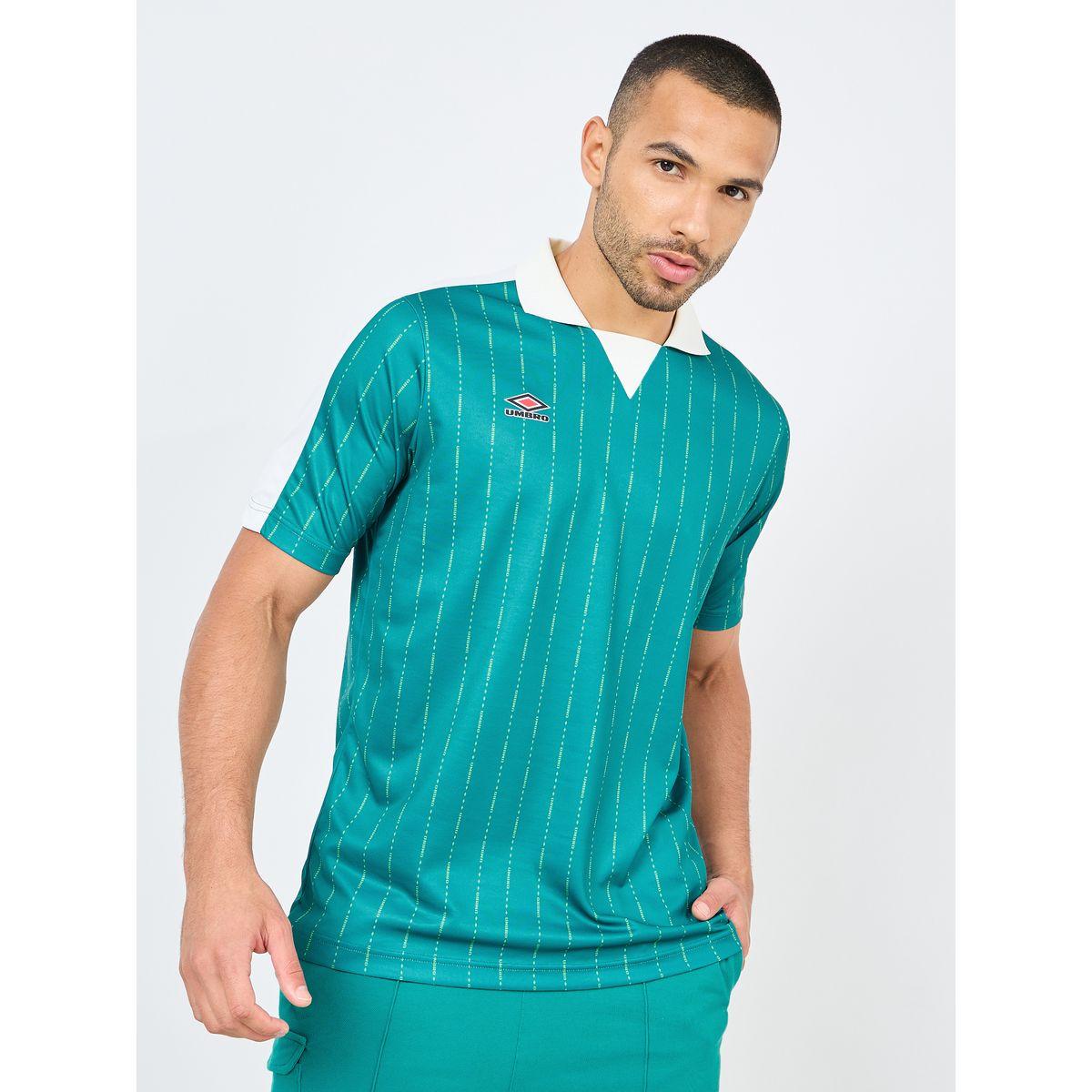 Umbro Linear Print Jersey-men-clothing-tshirtsandpolos-polos-image-1
