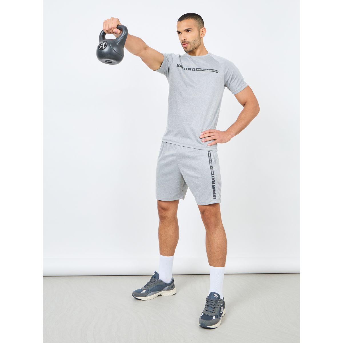 Umbro Pro Training Active Training Jersey-men-clothing-sportswearandactivewear-tshirtsandpolos-image-2