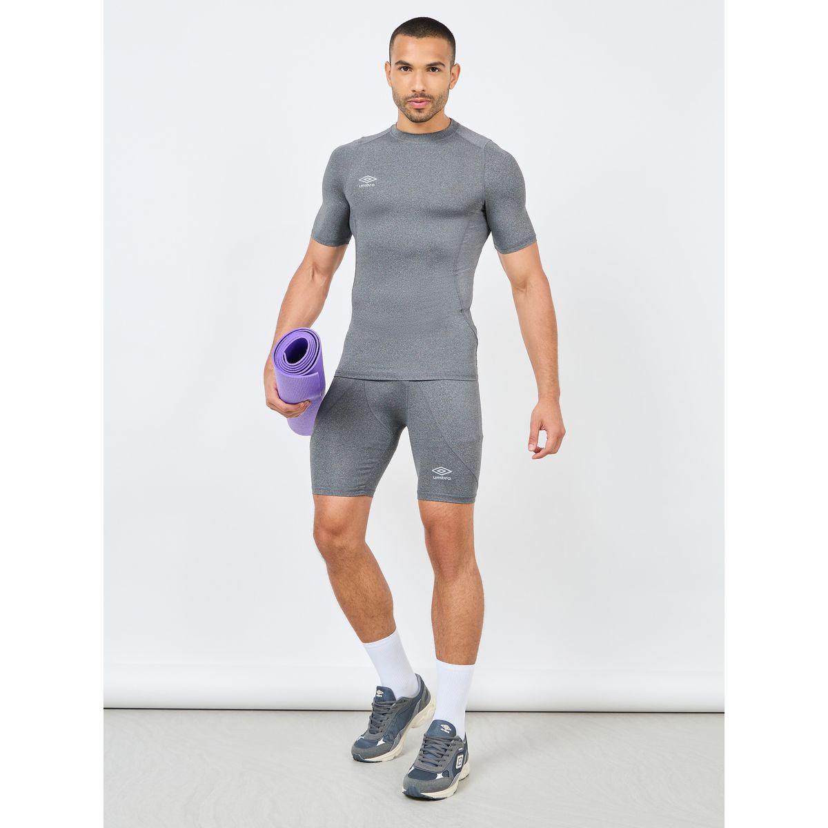 Umbro Core Performance Base Layer Short Sleeve T-Shirt-men-clothing-sportswearandactivewear-tshirtsandpolos-image-2
