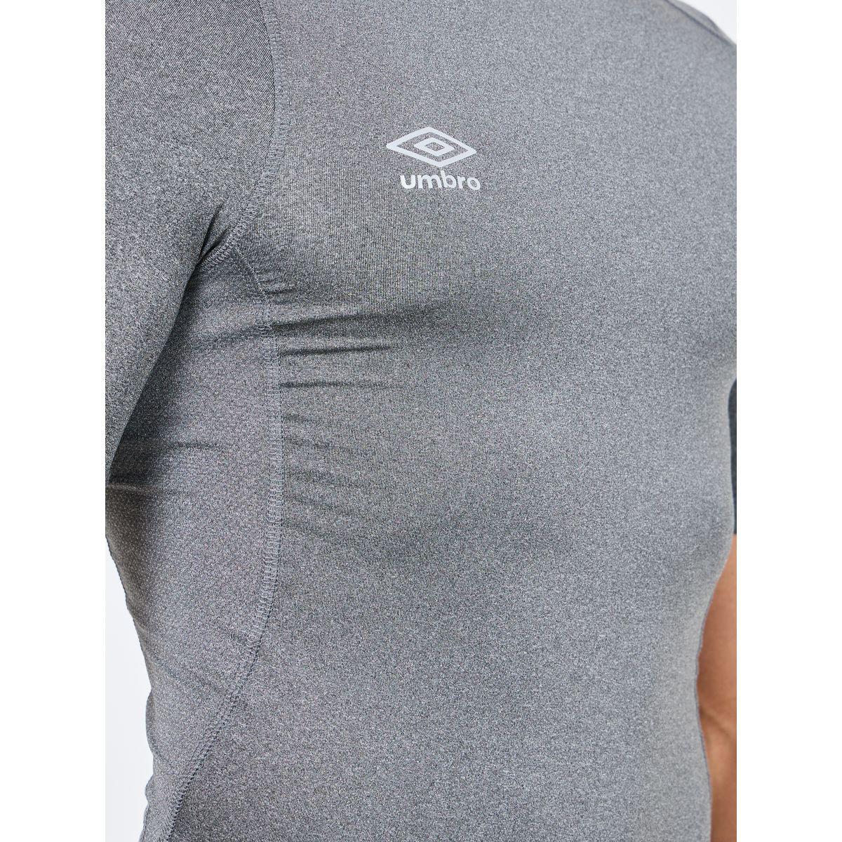 Umbro Core Performance Base Layer Short Sleeve T-Shirt-men-clothing-sportswearandactivewear-tshirtsandpolos-image-4