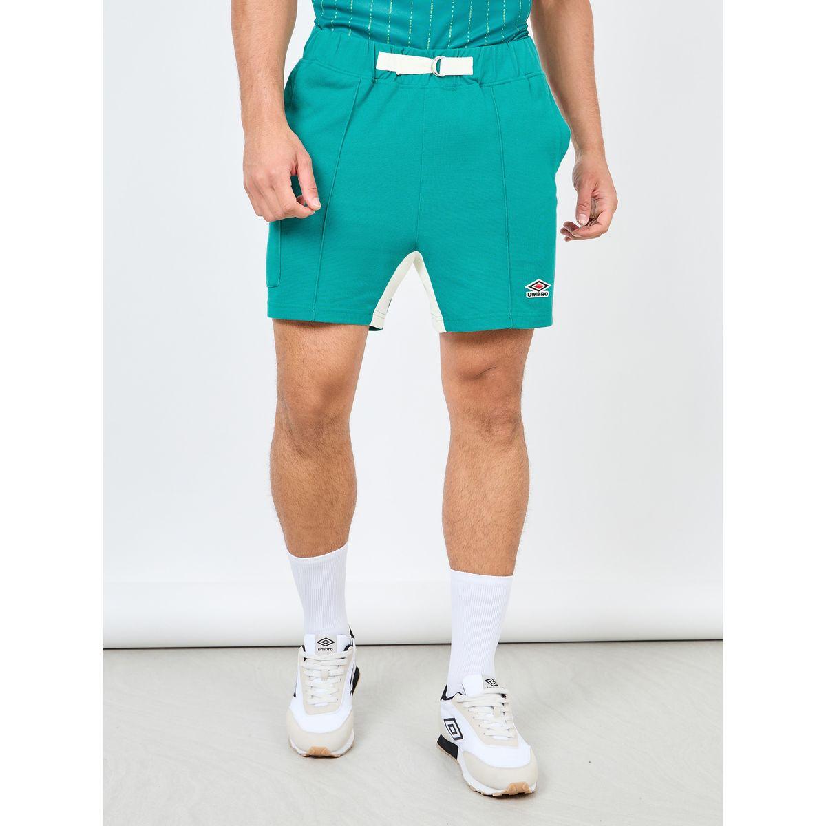 Umbro Contrast Panelled Pintuck Cargo Shorts-men-clothing-sportswearandactivewear-bottoms-image-1