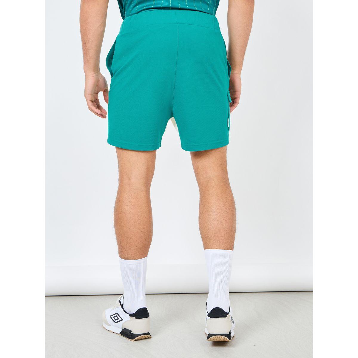 Umbro Contrast Panelled Pintuck Cargo Shorts-men-clothing-sportswearandactivewear-bottoms-image-4