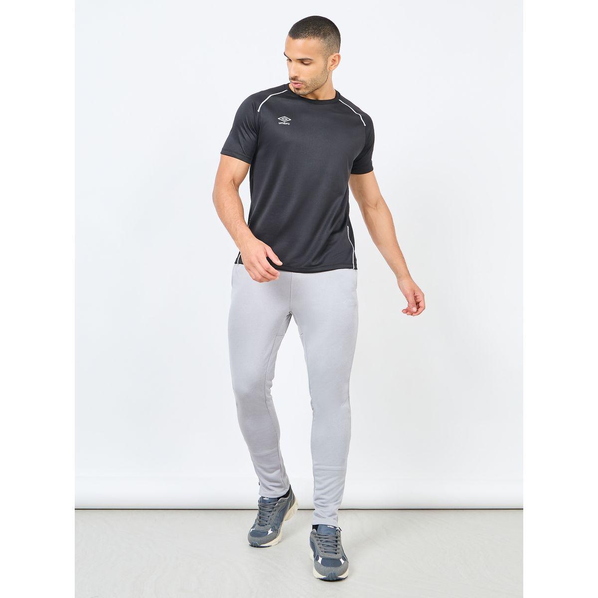 Umbro Zip Closure Hem Active Tapered Pants-men-clothing-sportswearandactivewear-bottoms-image-2
