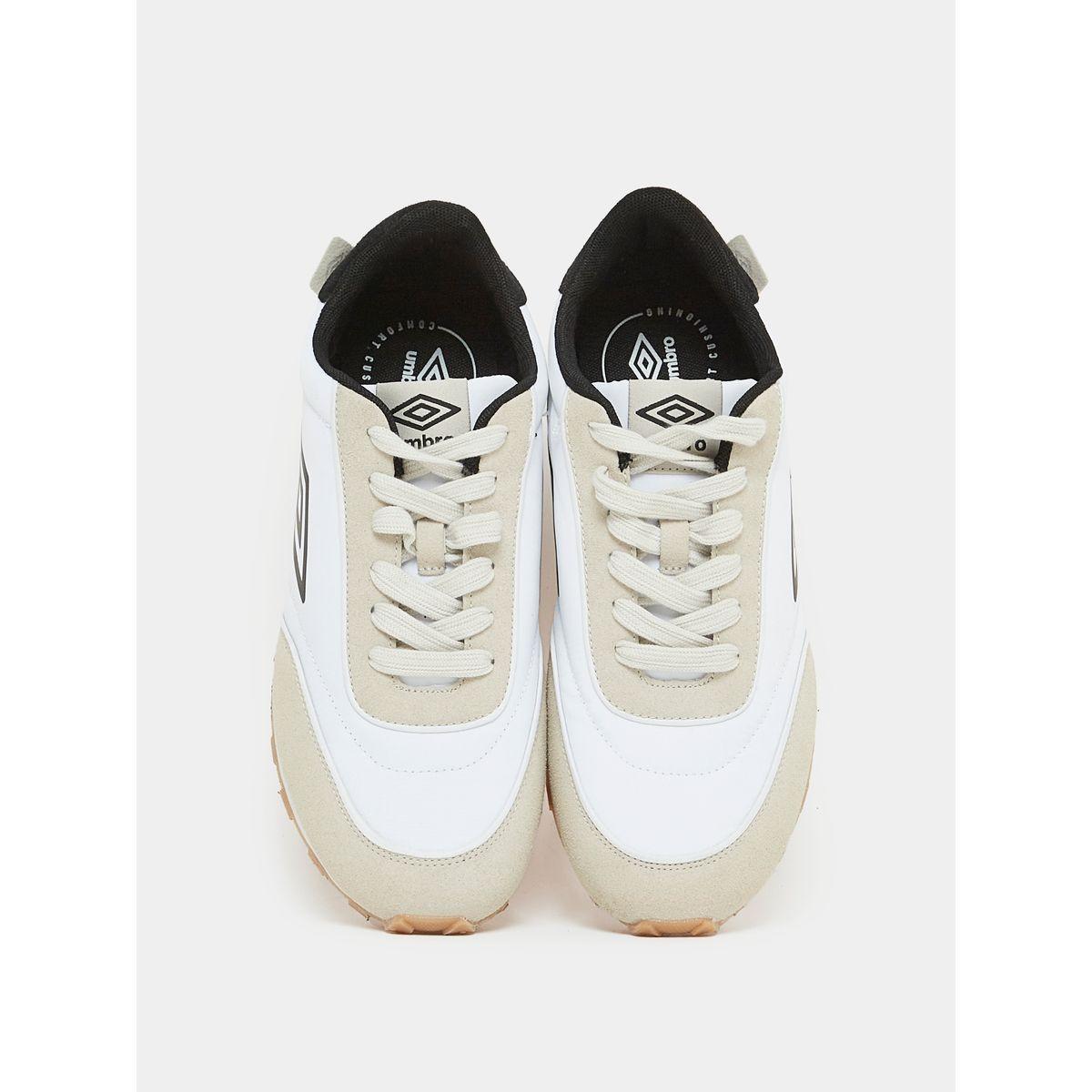 Umbro Broughton IV Logo Detail Sneakers-men-shoes-sneakers-image-6