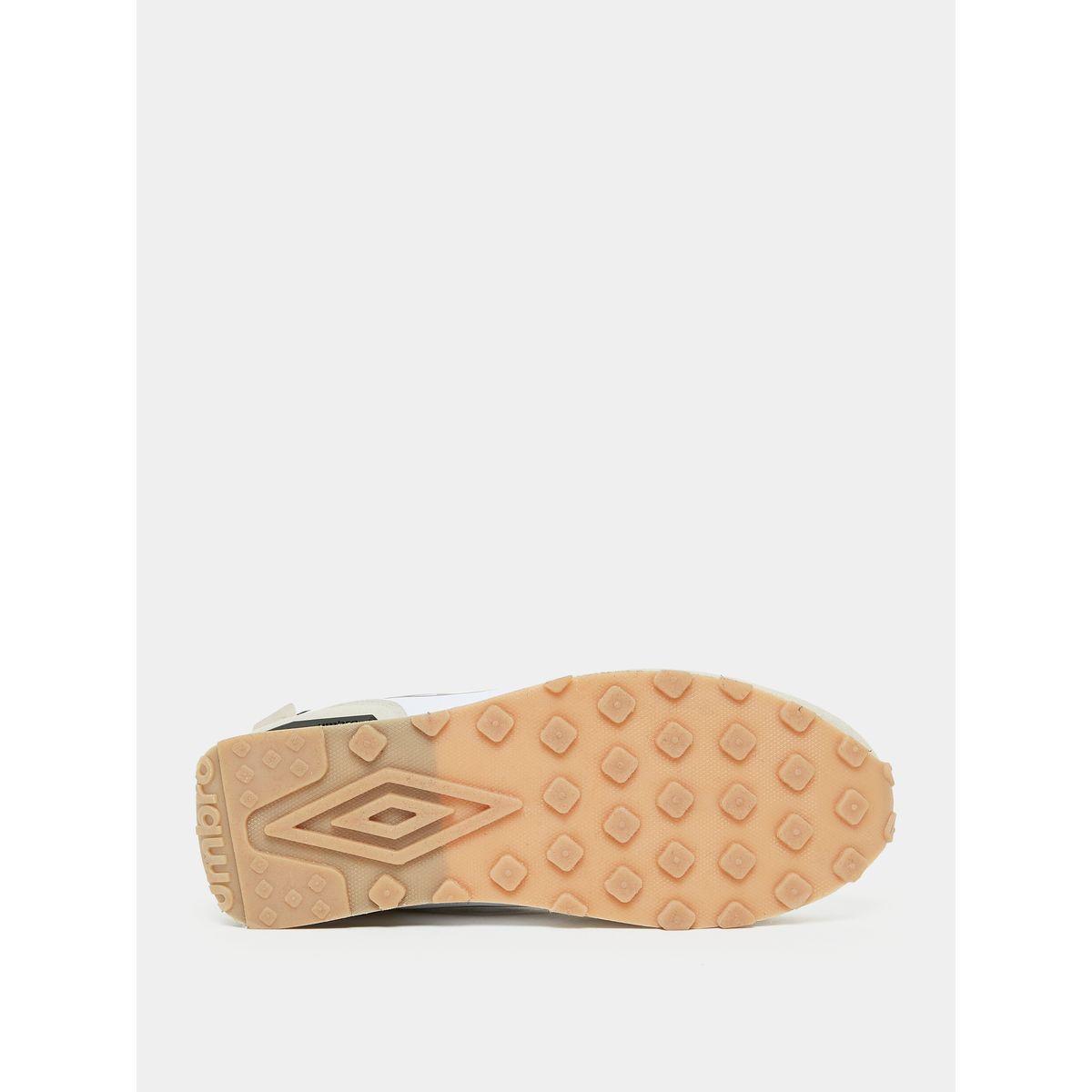 Umbro Broughton IV Logo Detail Sneakers-men-shoes-sneakers-image-7