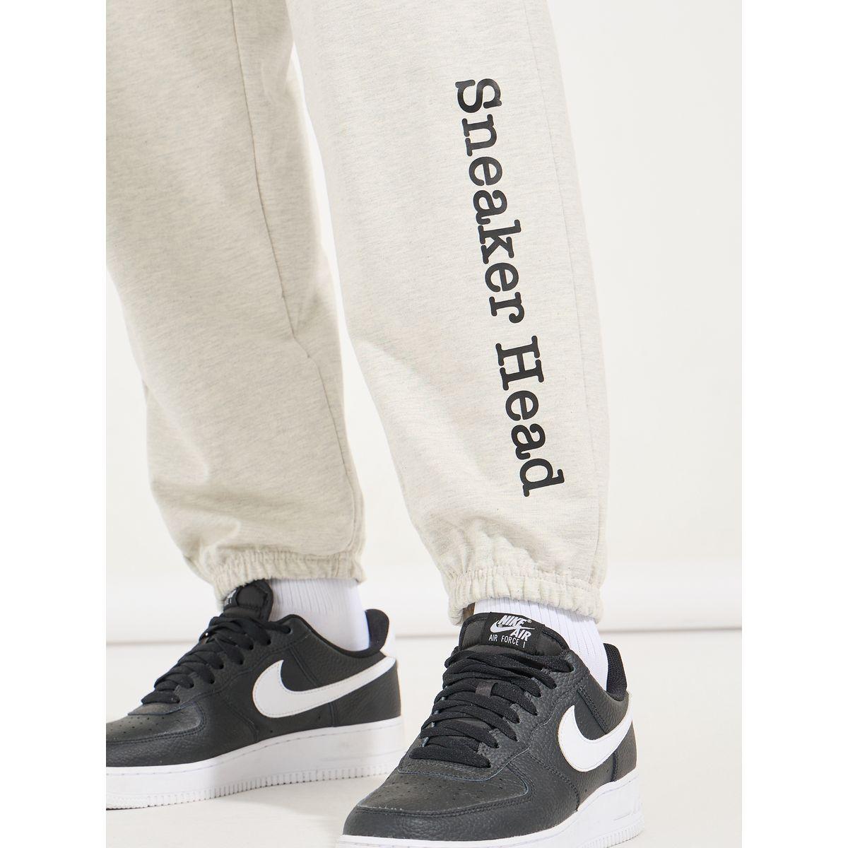 جوغر تيري بقصة مريحة وحافة مطبعة-men-clothing-bottoms-joggers-image-3