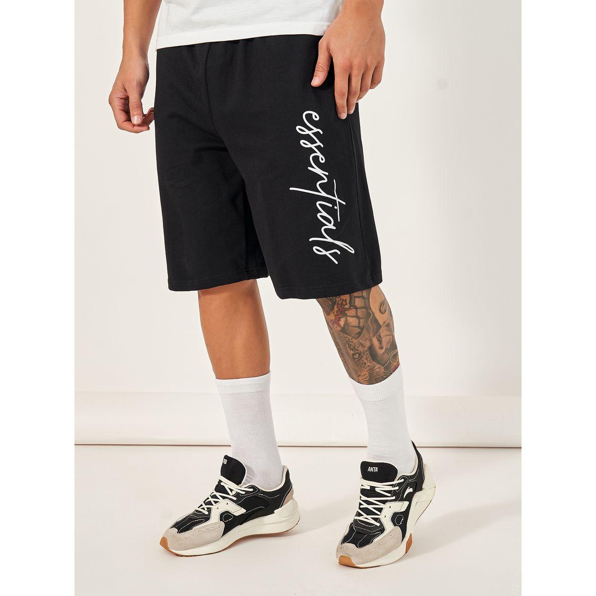 شورت قطن فضفاض بطبعة كتابة-men-clothing-bottoms-shorts-image-1