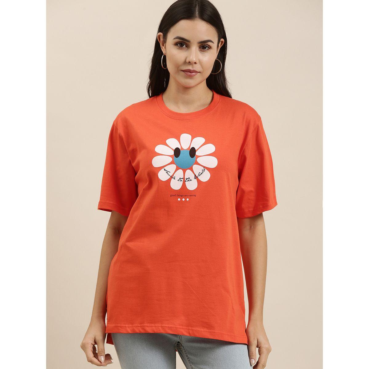 تيشيرت واسع بطبعة جرافيك واكتاف منخفضة-women-clothing-tshirts-image-1