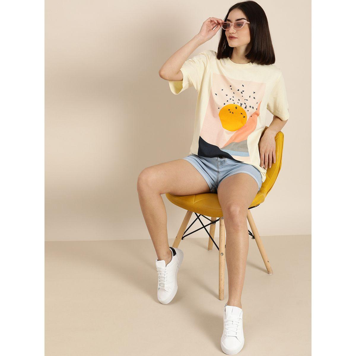 Dillinger X Styli  Oversized Graphic Print T-Shirt with Short Sleeves-women-clothing-tshirts-image-2