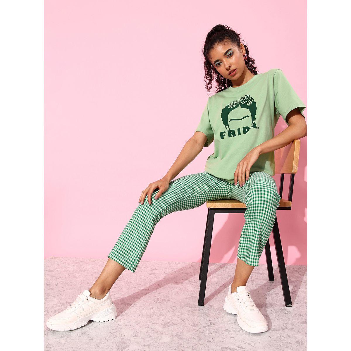 تيشيرت واسع بطبعة جرافيك مع اكمام قصيرة-women-clothing-tshirts-image-2