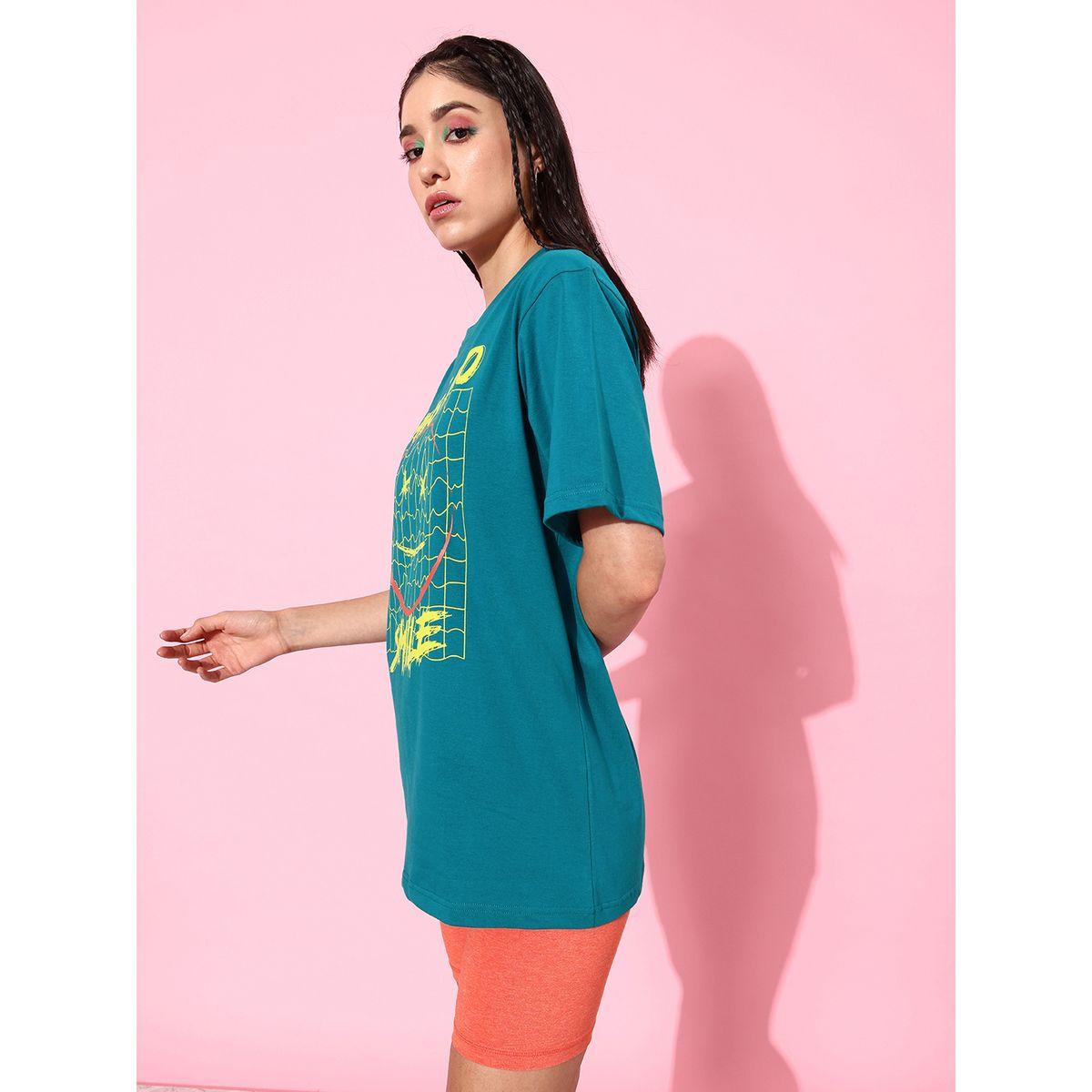 Dillinger Oversized Slogan Print T-Shirt with Short Sleeves-women-clothing-tshirts-image-3