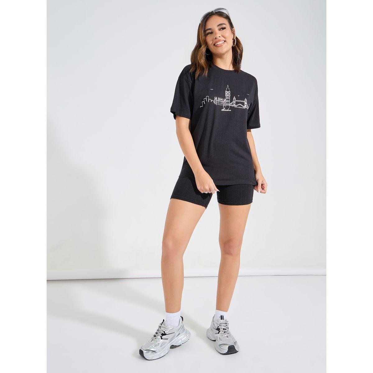 تيشيرت فضفاض بطبعة فويل وياقة دائرية-women-clothing-tshirts-image-2