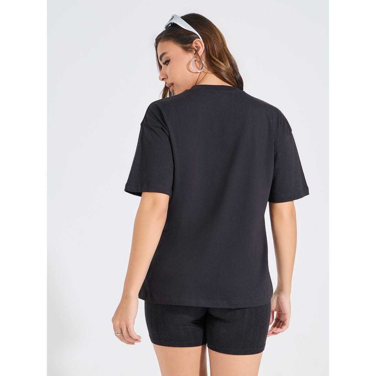 تيشيرت فضفاض بطبعة فويل وياقة دائرية-women-clothing-tshirts-image-5