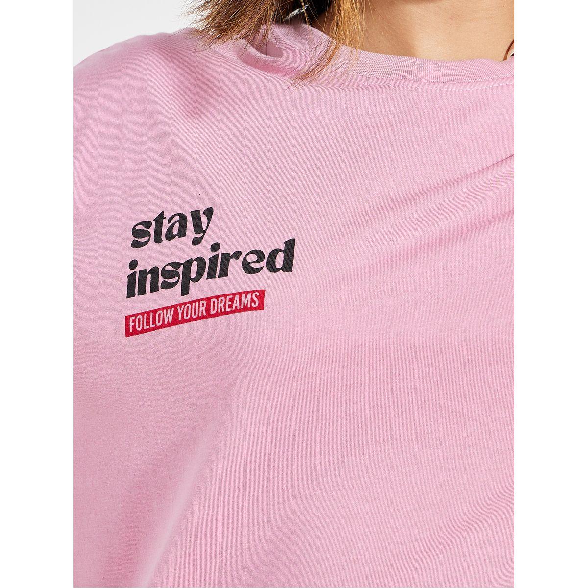 تيشيرت فضفاض مطبع بكتابة مع اكتاف منخفضة-women-clothing-tshirts-image-3