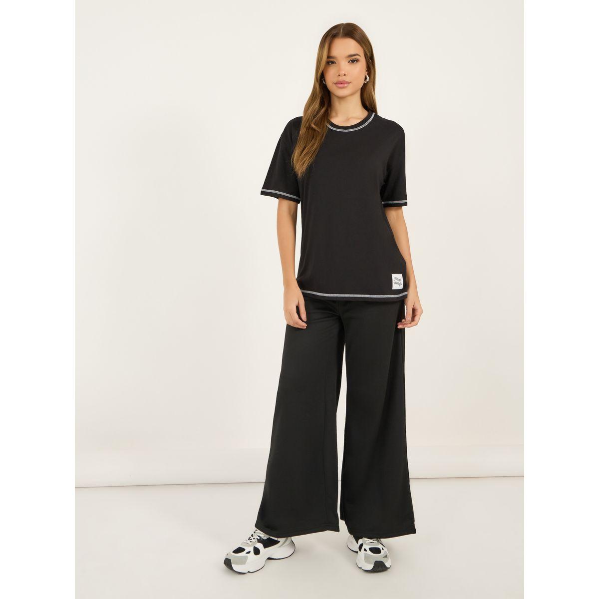 Styli Contrast Stitch Oversized T-Shirt with Badge Slogan Print Detail-women-clothing-tshirts-image-2