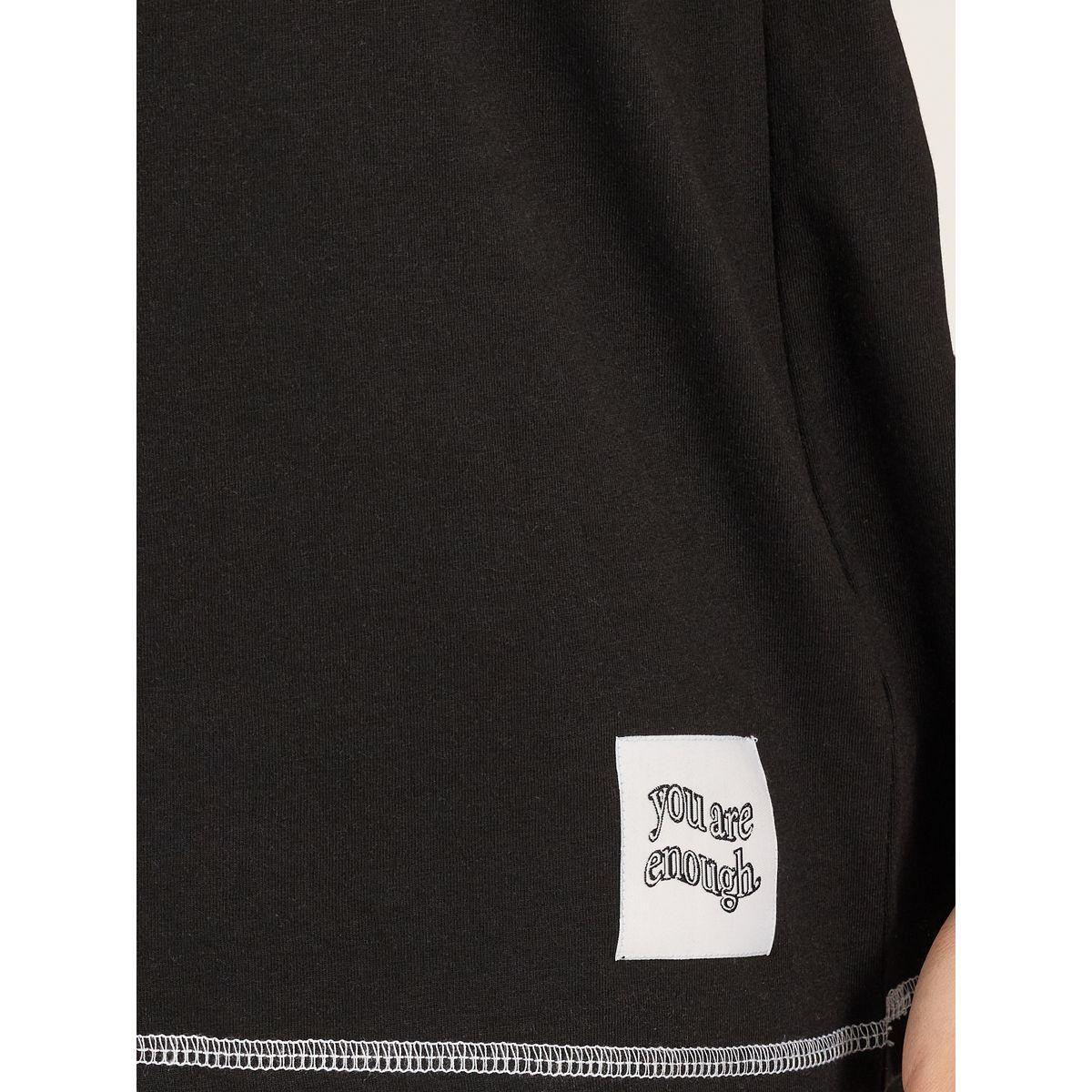 Styli Contrast Stitch Oversized T-Shirt with Badge Slogan Print Detail-women-clothing-tshirts-image-3