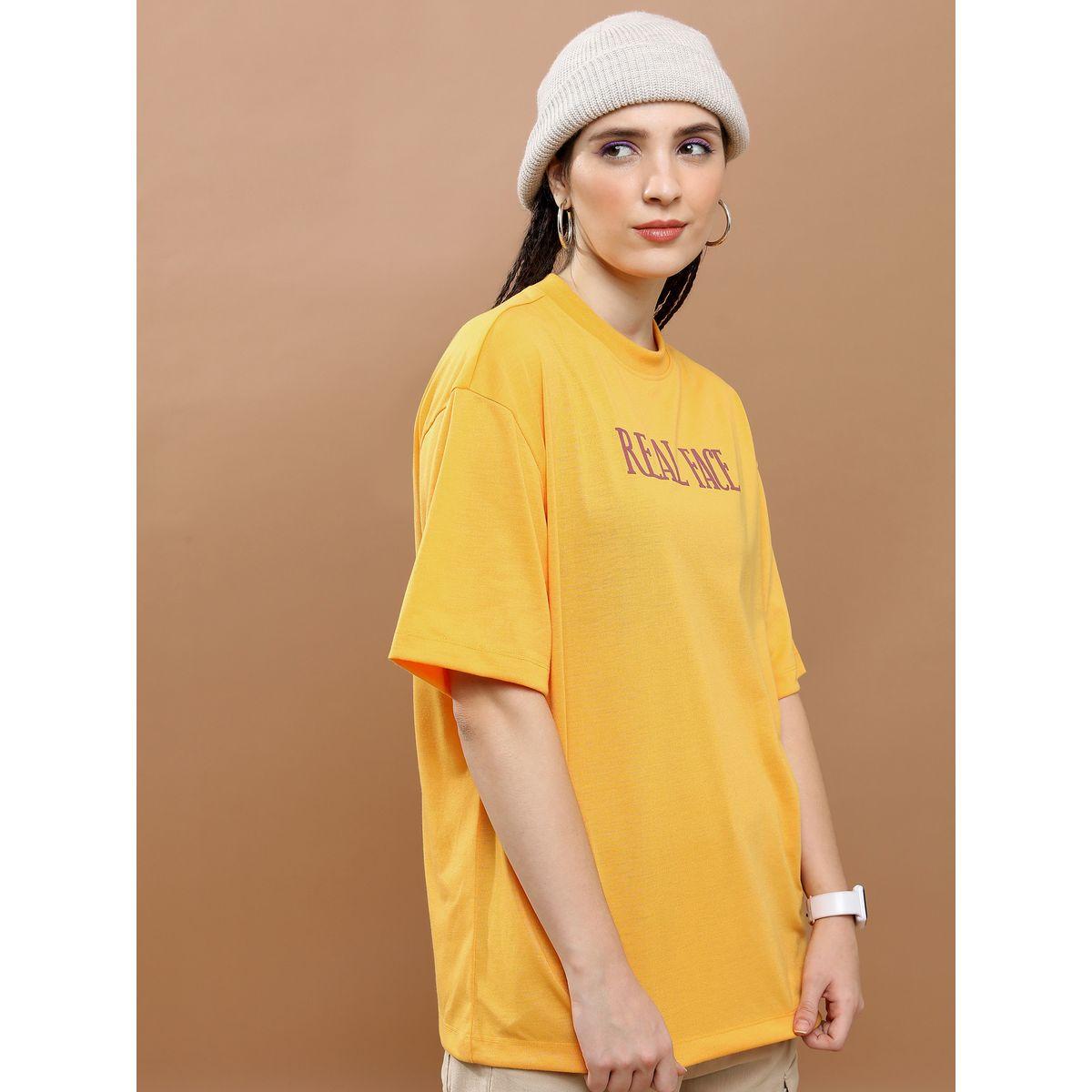 تيشيرت واسع بكتف منخفض وطبعة جرافيك هايلاندر × ستايلي-men-clothing-tshirtsandpolos-tshirts-image-2