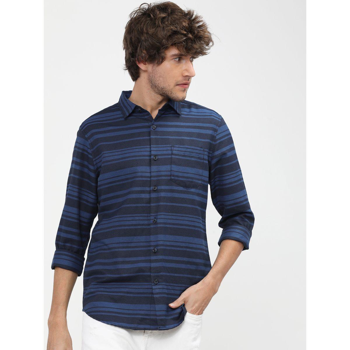 قميص مخطط بجيب على الصدر كيتش × ستايلي-men-clothing-shirts-image-4