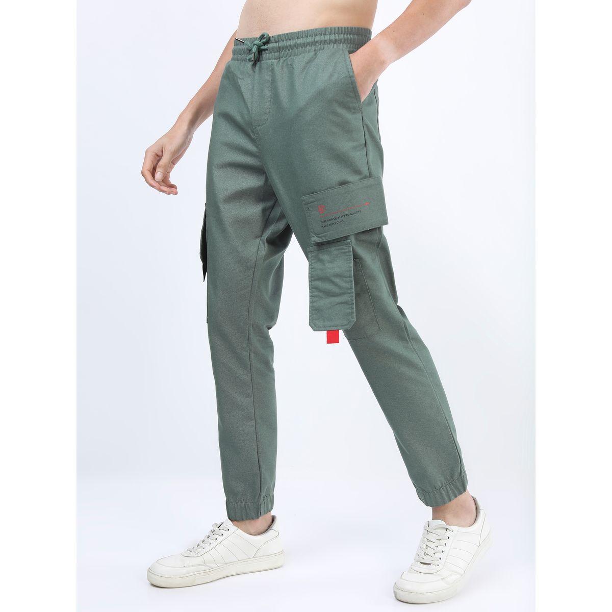 جوغر بطبعة بليسمنت وتفاصيل جيوب كيتش × ستايلي-men-clothing-bottoms-joggers-image-4