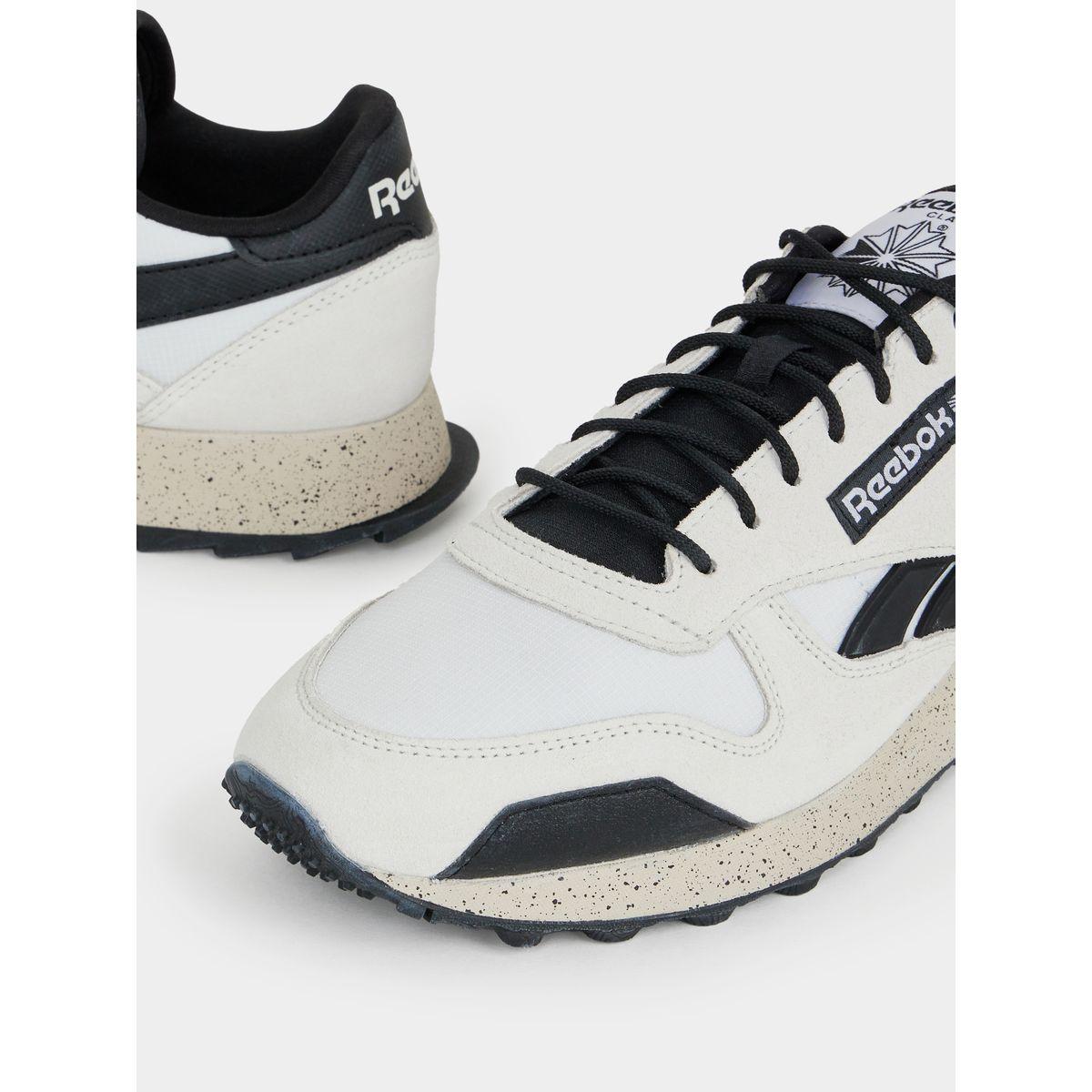Reebok Classic Leather Winterized Shoes-men-shoes-sneakers-image-3