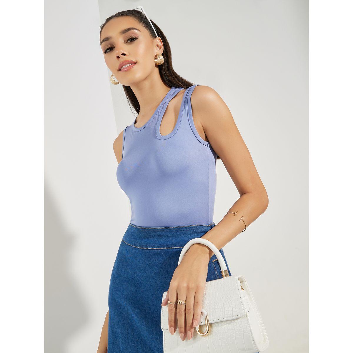 بلوزة بلا اكمام مزينة بفتحات-women-clothing-tshirts-image-1