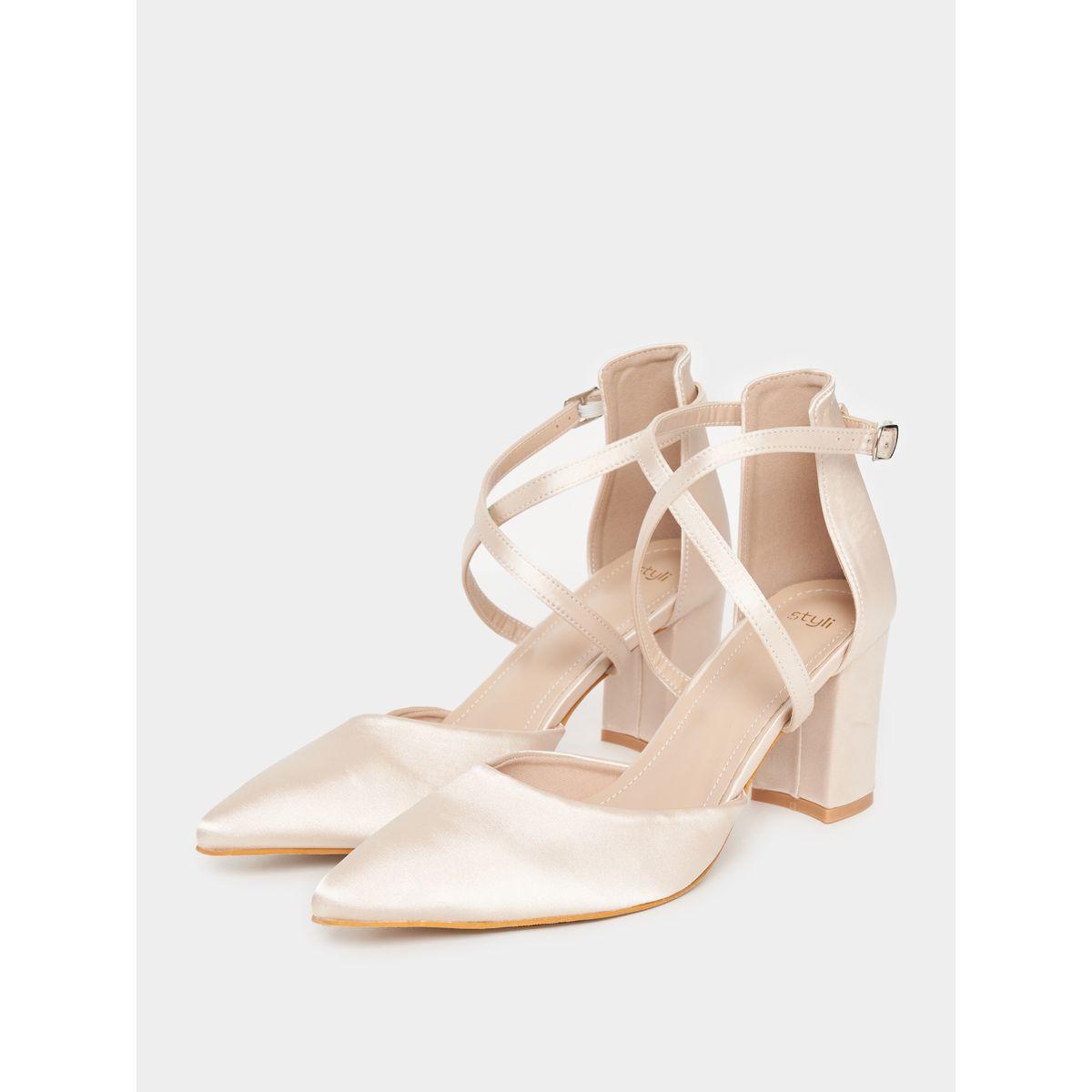 Styli Criss Cross Pointed Toe Block Heel Pumps-women-shoes-heels-image-2