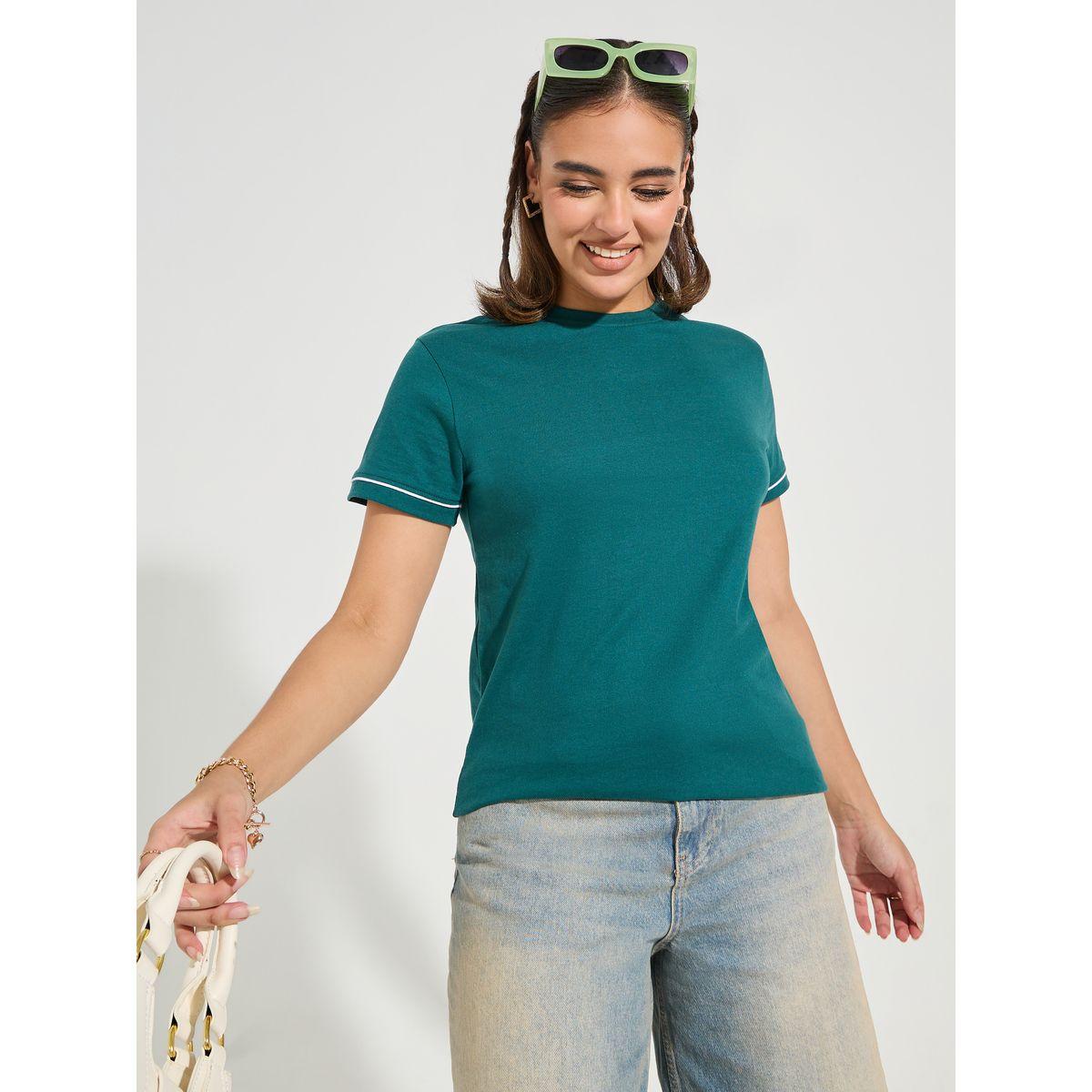 تيشيرت بتداخلات محزوزة مع ياقة عالية-women-clothing-tshirts-image-1