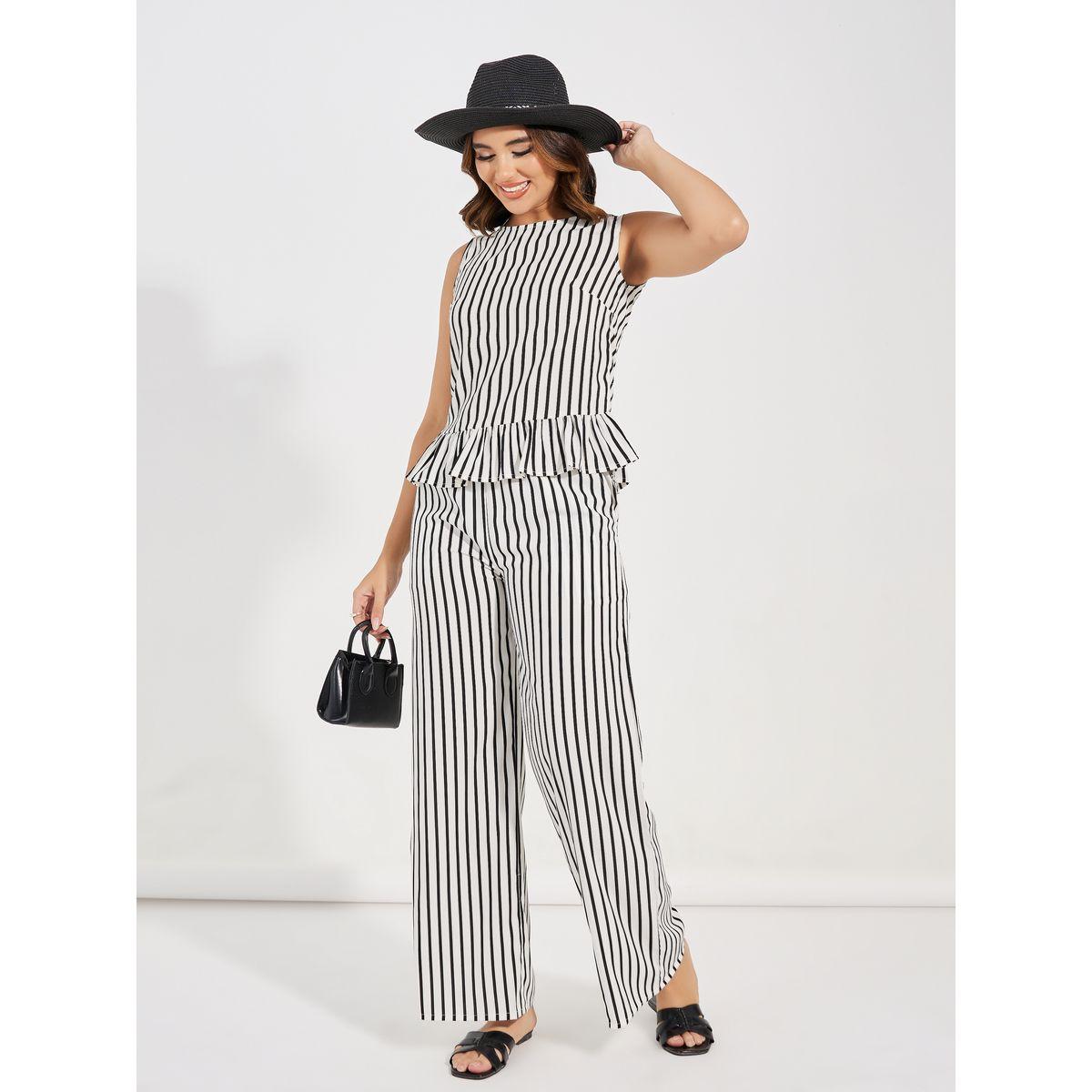 طقم منسق من بنطال بارجل مستقيمة مع بلوزة مخططة-women-clothing-coordsets-image-1