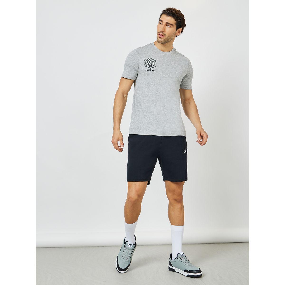 تيشيرت بطبعة جرافيك مع اكمام قصيرة-men-clothing-sportswearandactivewear-tshirtsandpolos-image-2