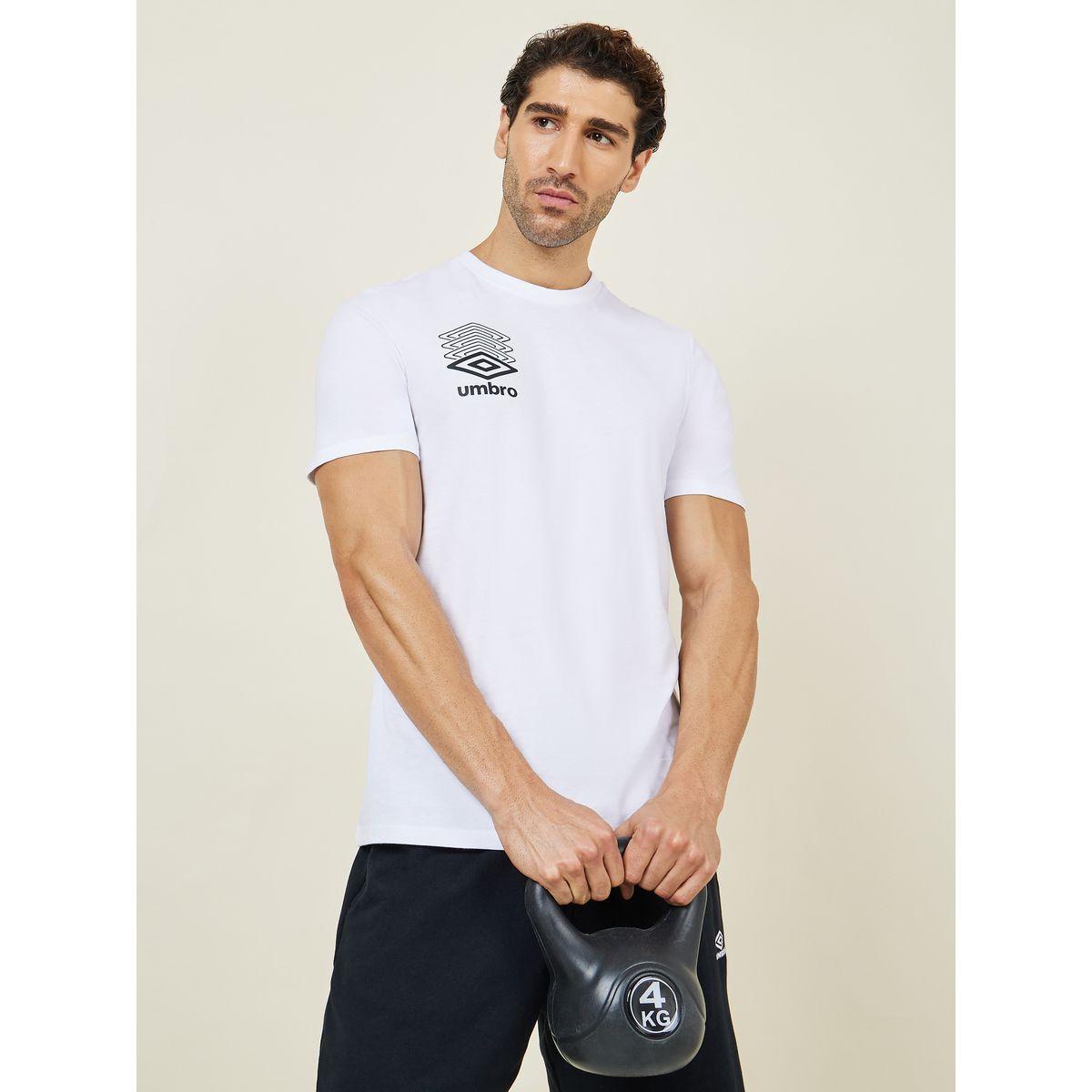 Umbro Terrace Graphic Regular Fit T-Shirt with Short Sleeves-men-clothing-sportswearandactivewear-tshirtsandpolos-image-1