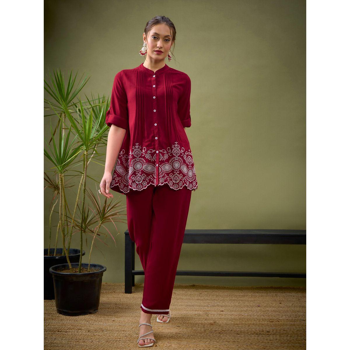 Sassafras X Styli   Embroidered Hem Shirt with Roll Up Sleeves & Pants Co-Ord-women-clothing-coordsets-image-7