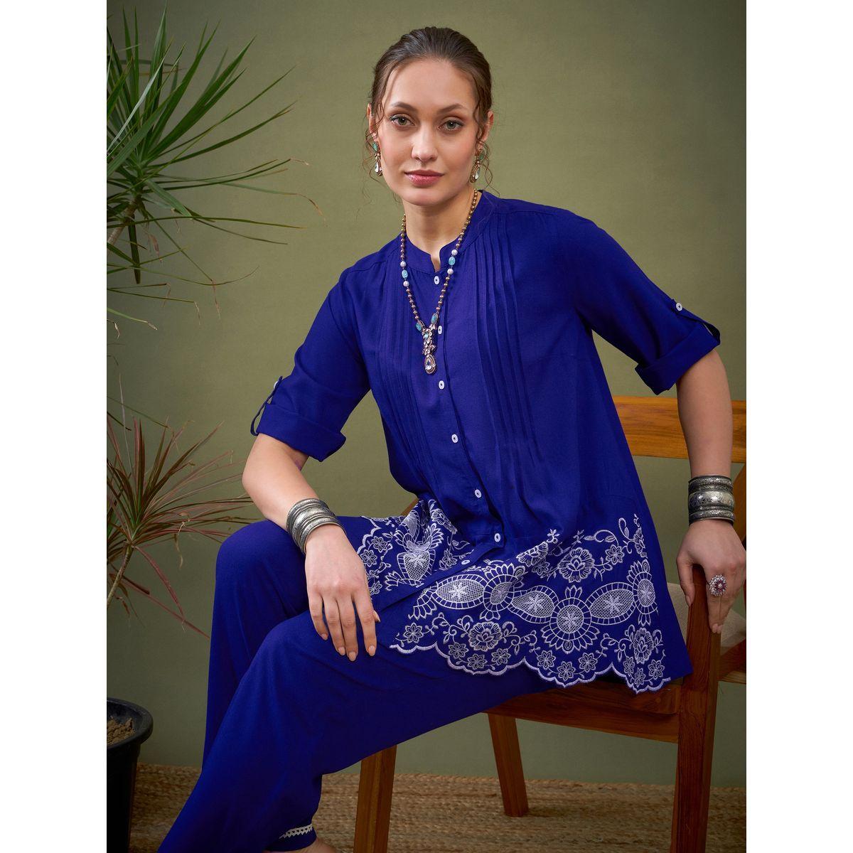 طقم منسق من بنطال مع بلوزة بتفاصيل مُطرّزة ساسافراس × ستايلي-women-clothing-coordsets-image-2