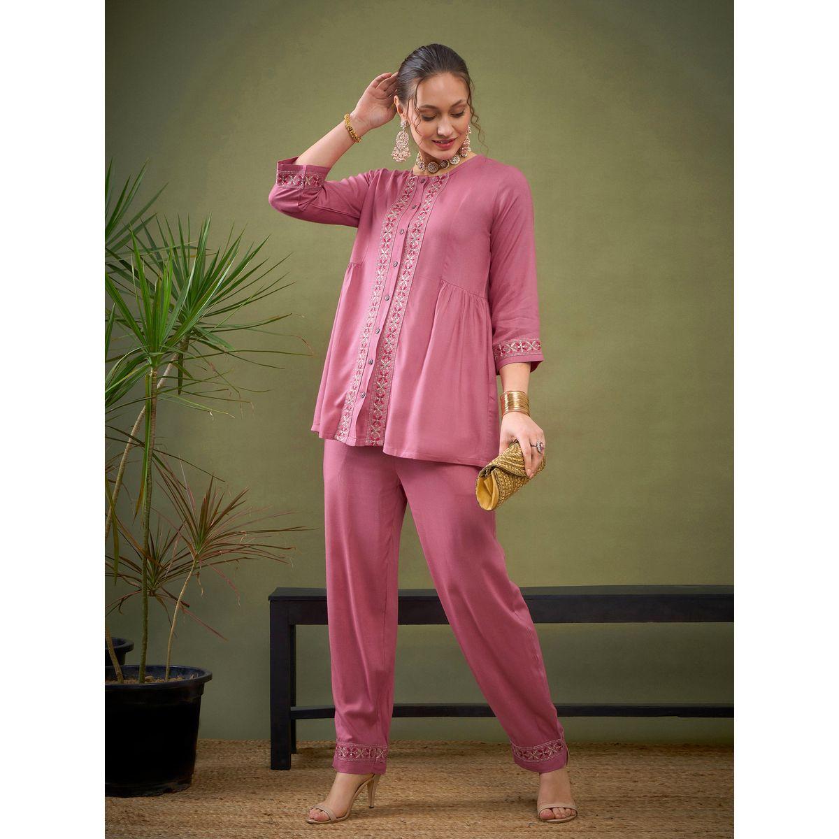 طقم منسق من بنطال مع بلوزة باكمام طويلة ساسافراس × ستايلي-women-clothing-coordsets-image-1