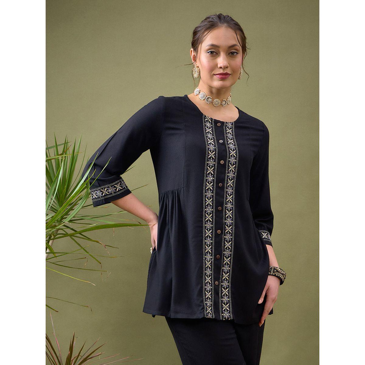 طقم منسق من بنطال مع بلوزة بتفاصيل مُطرّزة ساسافراس × ستايلي-women-clothing-coordsets-image-7