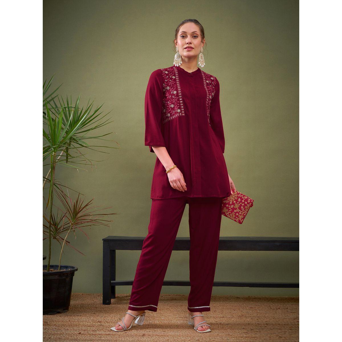 طقم منسق من بنطال مع بلوزة بياقة ماندارين ساسافراس × ستايلي-women-clothing-coordsets-image-1