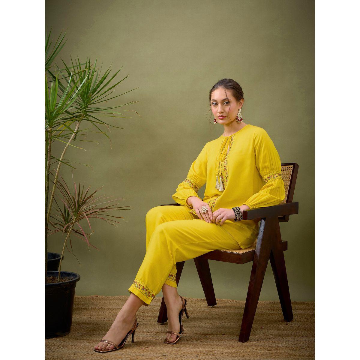 Sassafras X Styli   Embroidery Detail Top with Tassel & Pants Co-Ord-women-clothing-coordsets-image-8