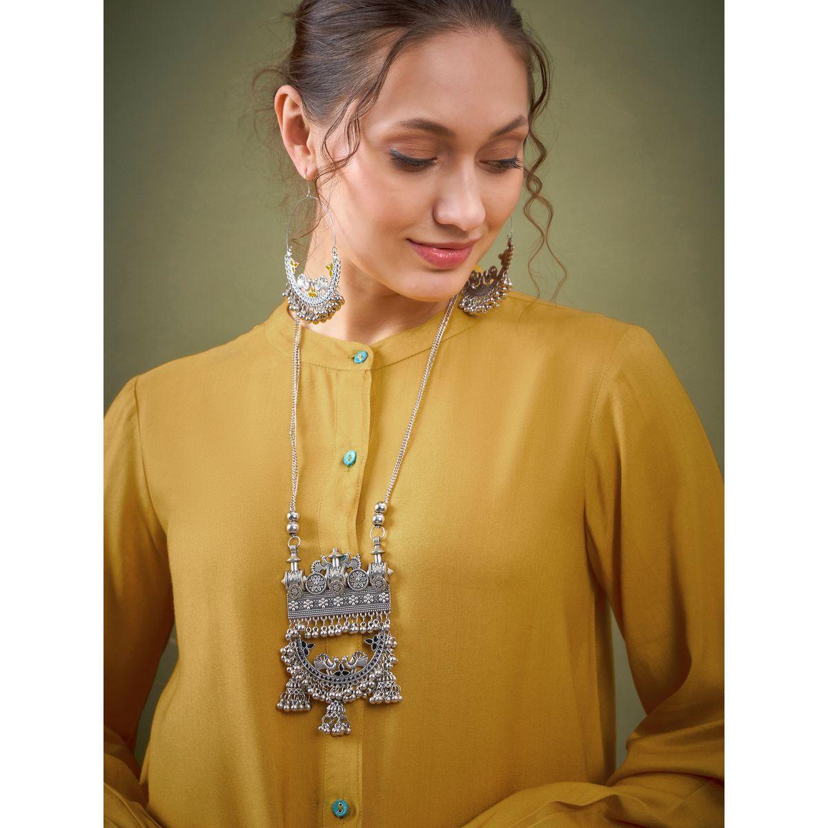 Sassafras X Styli   Embroidered Hem Shirt with Long Sleeves & Pants Co-Ord-women-clothing-coordsets-image-4
