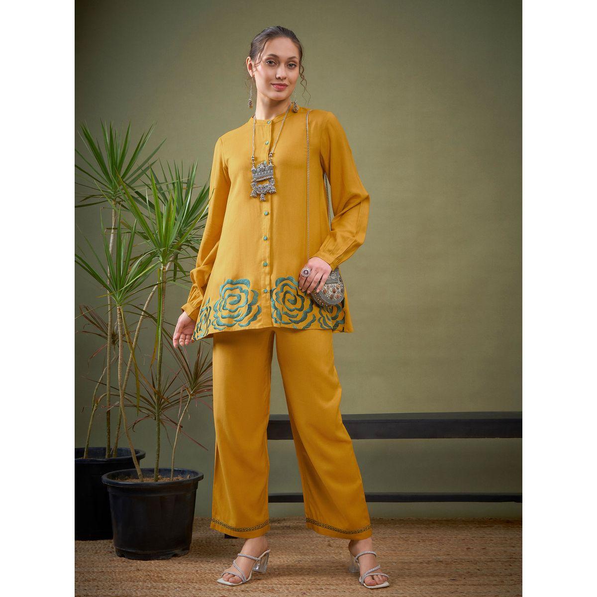 Sassafras X Styli   Embroidered Hem Shirt with Long Sleeves & Pants Co-Ord-women-clothing-coordsets-image-7