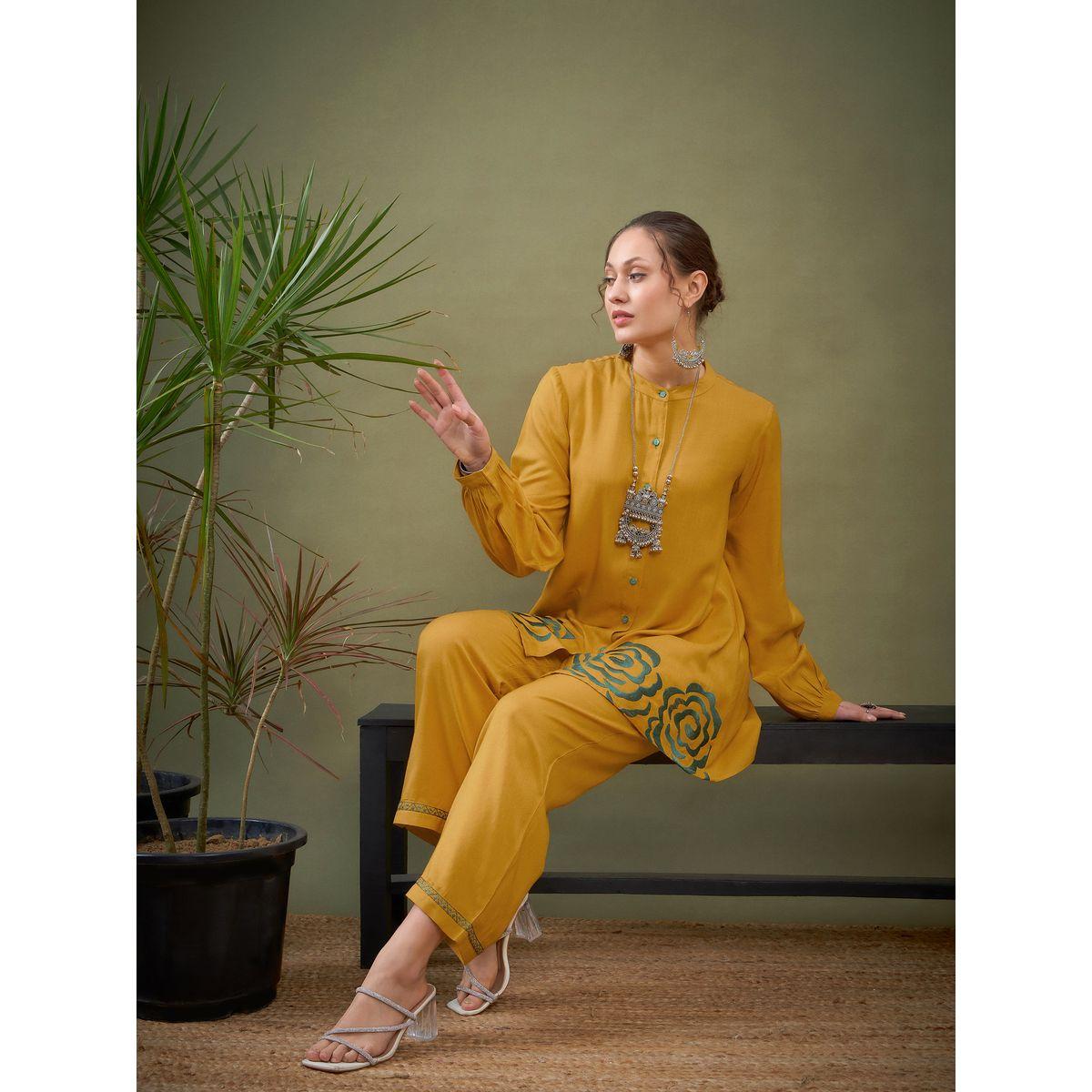 Sassafras X Styli   Embroidered Hem Shirt with Long Sleeves & Pants Co-Ord-women-clothing-coordsets-image-8