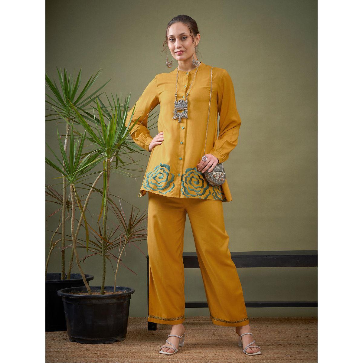Sassafras X Styli   Embroidered Hem Shirt with Long Sleeves & Pants Co-Ord-women-clothing-coordsets-image-9